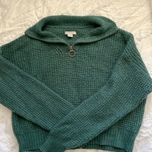 American Eagle Sherpa Green Quarter Zip
